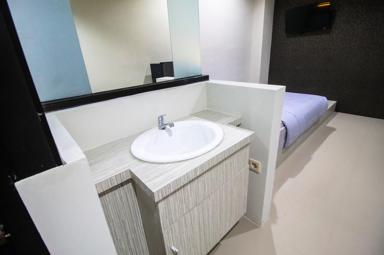 D'Paragon Kalijudan Surabaya Exterior photo